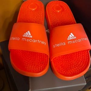 Stella McCartney Addissage Slides